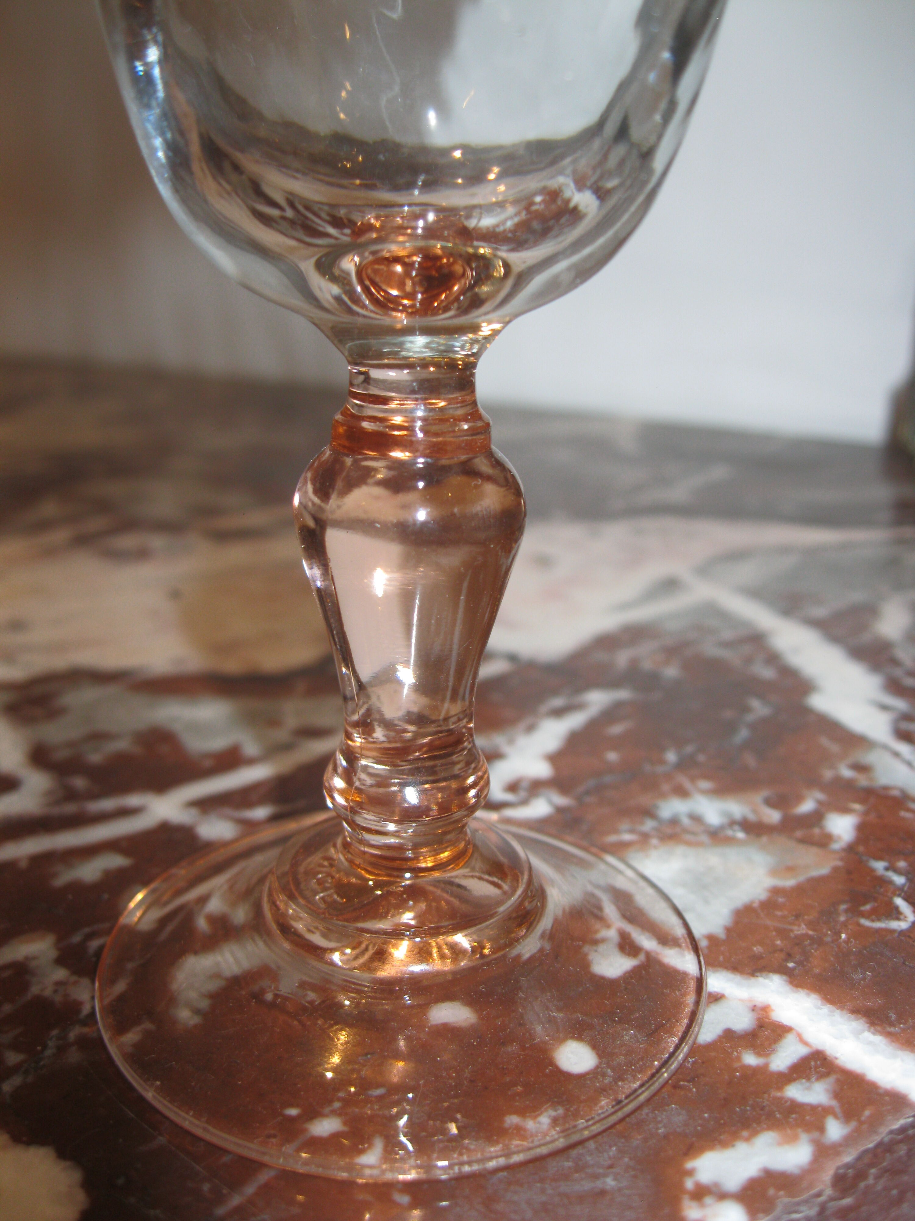 Luminarc walking glasses