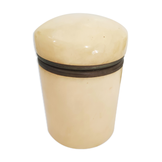 Alabaster pot