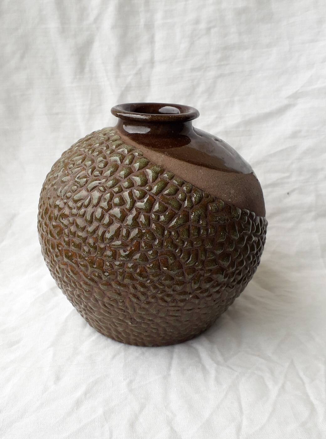 Vietnam ceramic vase