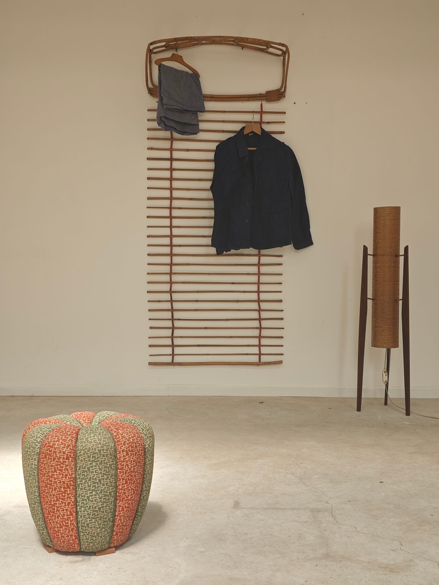 Wall-mounted coat rack in rattan, Czechoslovakia 1960