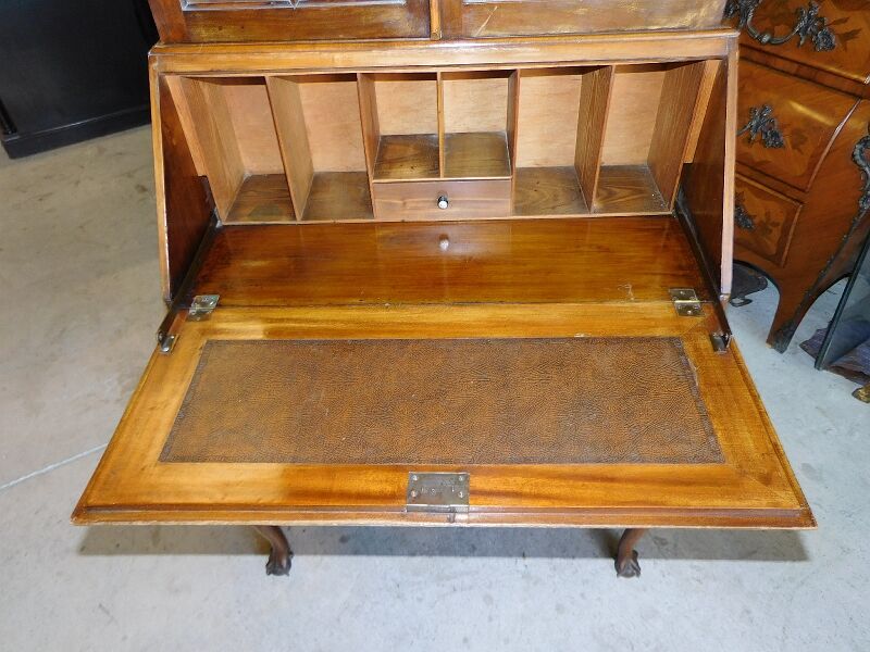 Bureau secretaire vitrine pieds griffes