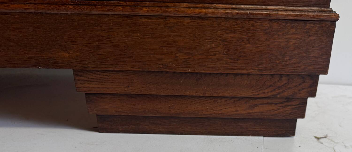 Armoire style art déco