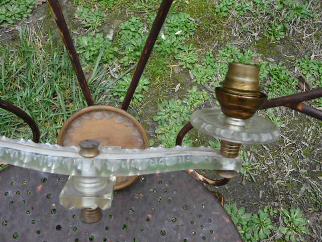 Adjustable double-arm wall light in plexiglass and brass, 1950.