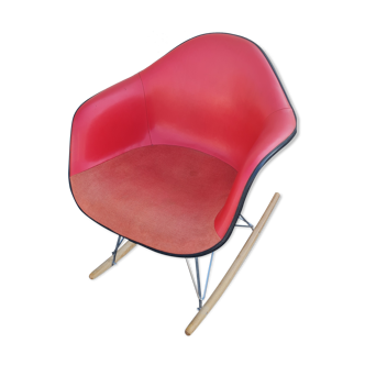 Rocking chair RAR fiberglass by Charles & Eames 1970