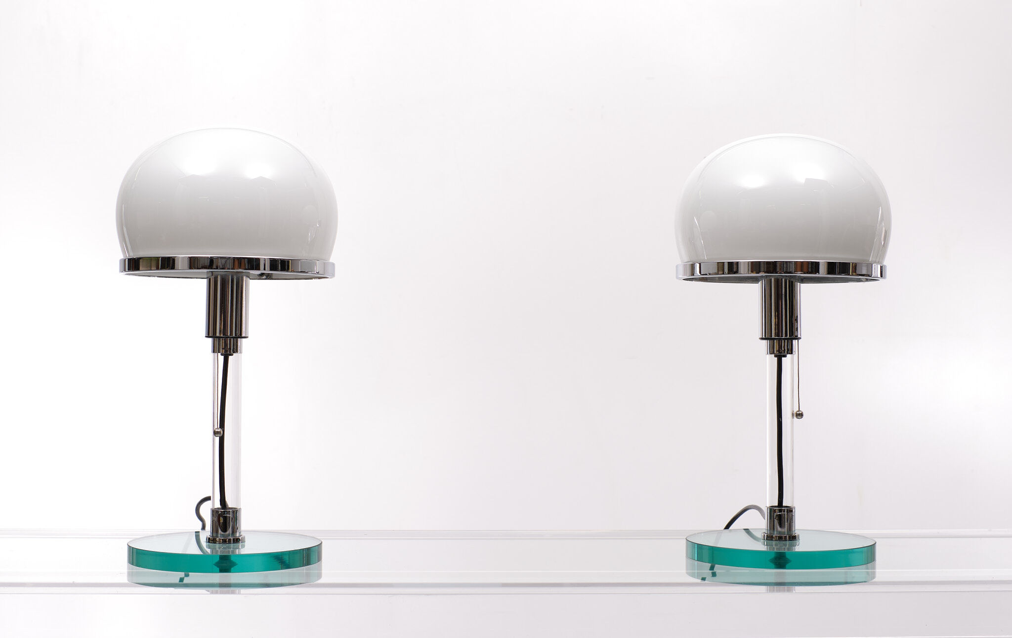 Paire de lampes Wilhelm Wagenfeld modèle Mt10 Bauhaus Allemagne 1980s