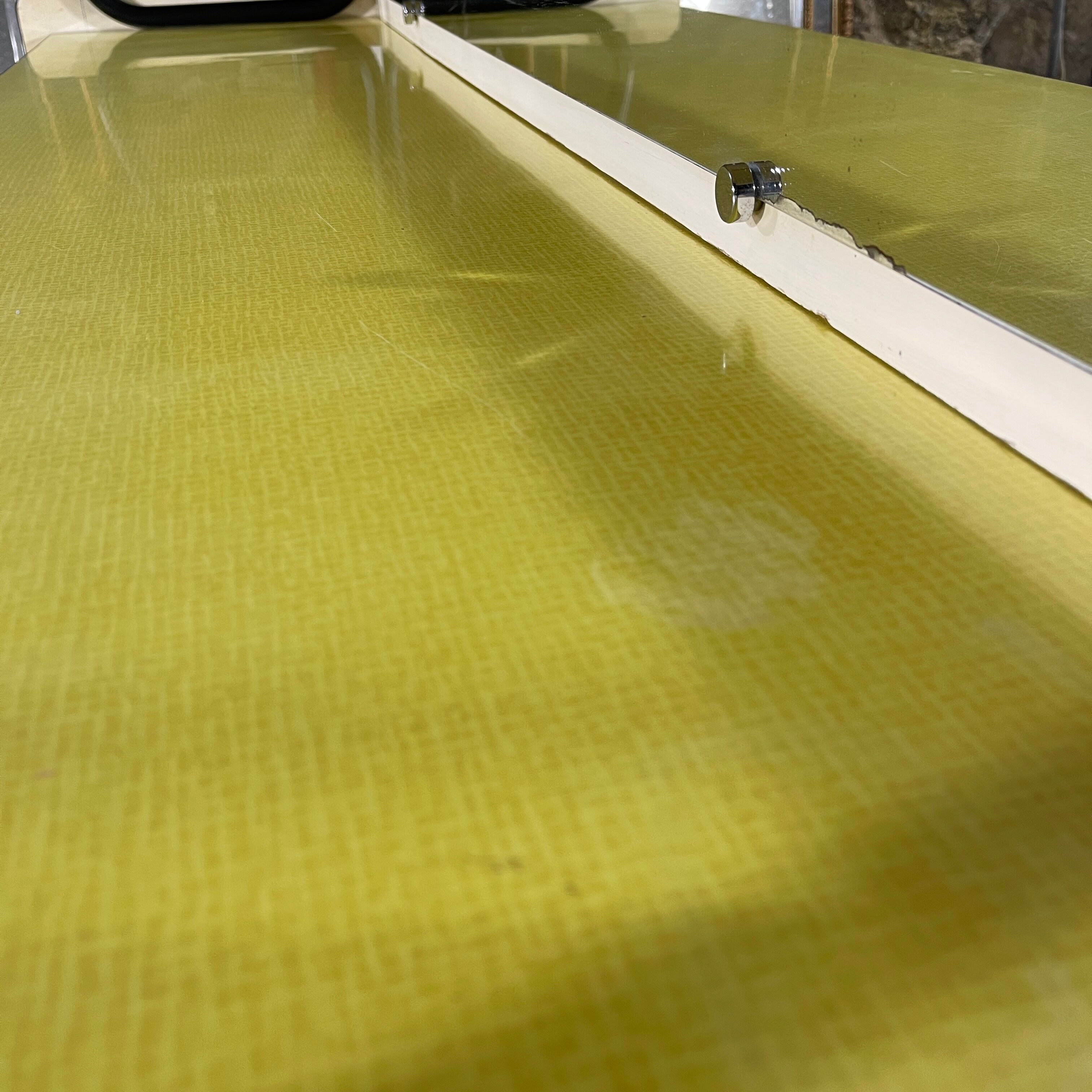 Yellow vintage kitchen furniture in Formica