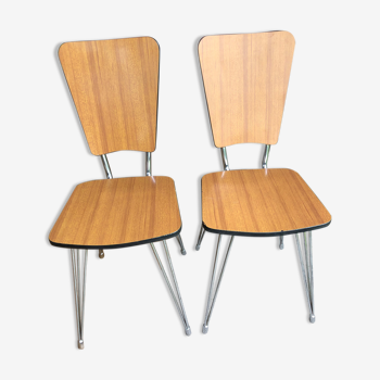 Duo of chairs in formica imitation brown wood and eiffel feet