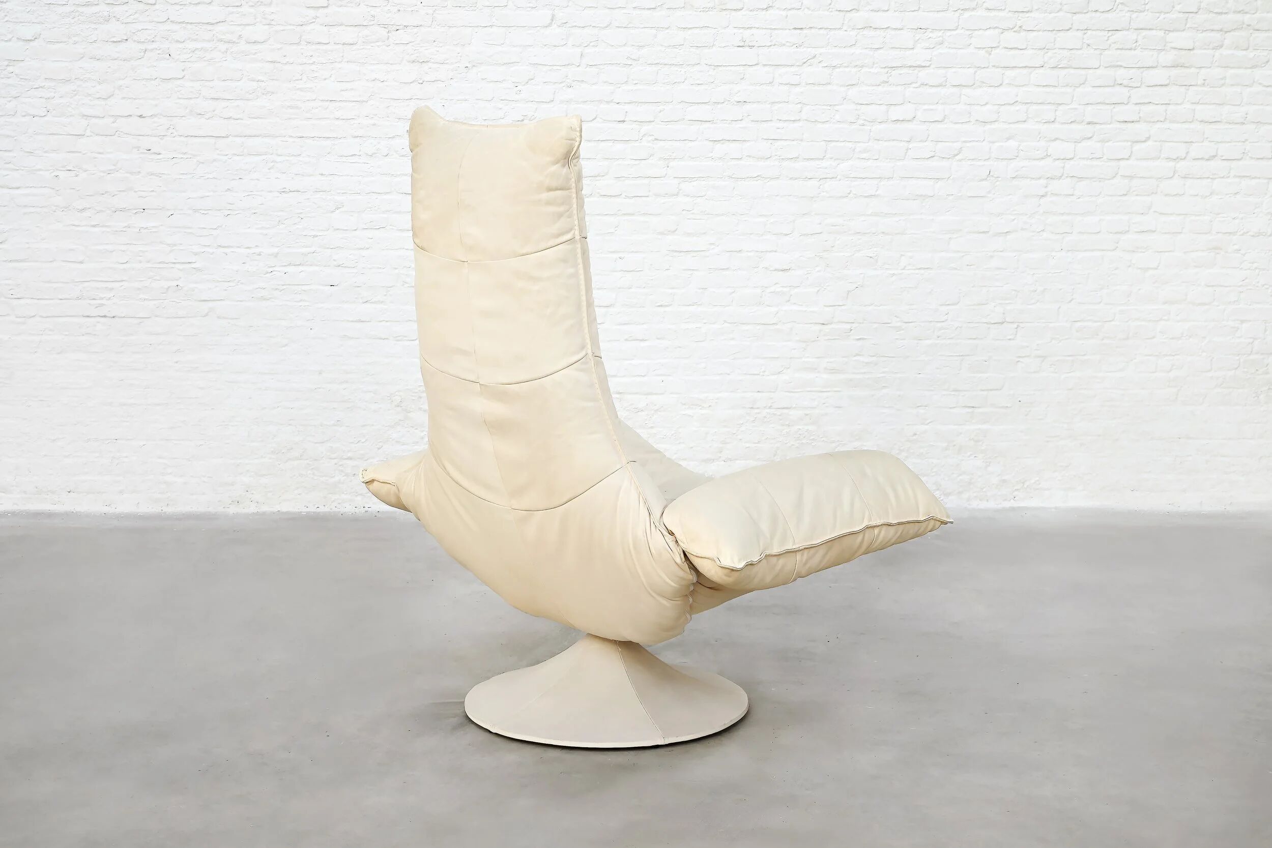 Wammes lounge chair by Gerard van den Berg for Montis, 1970s