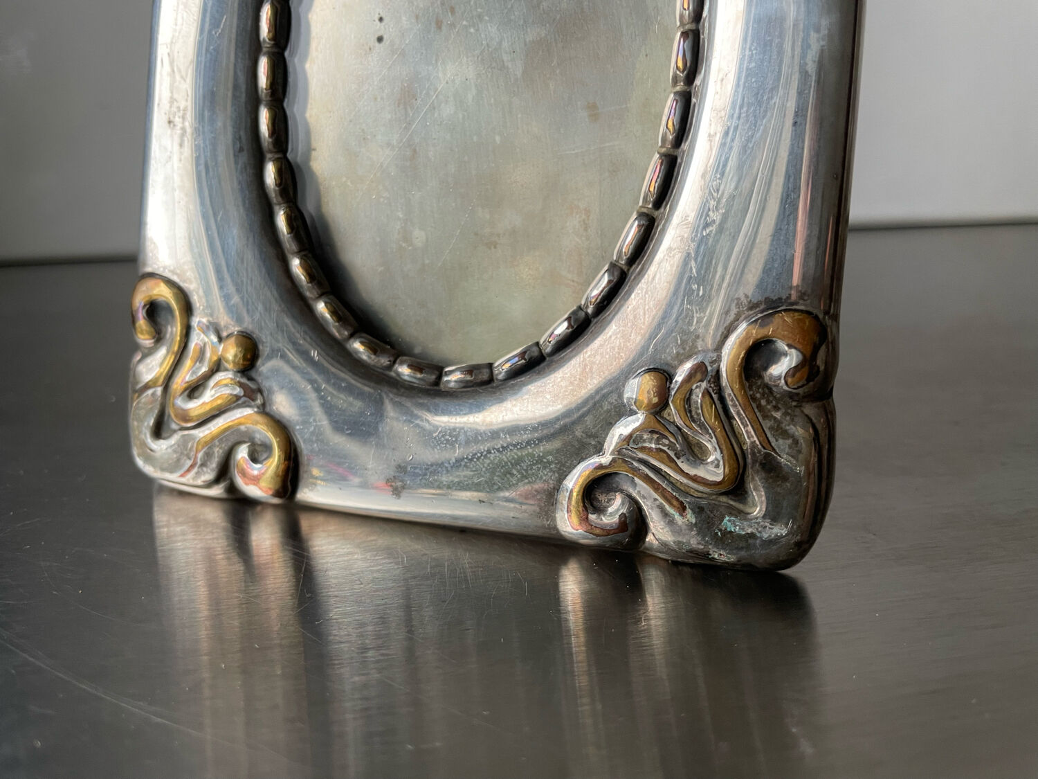 Art nouveau metal silver plated picture frame
