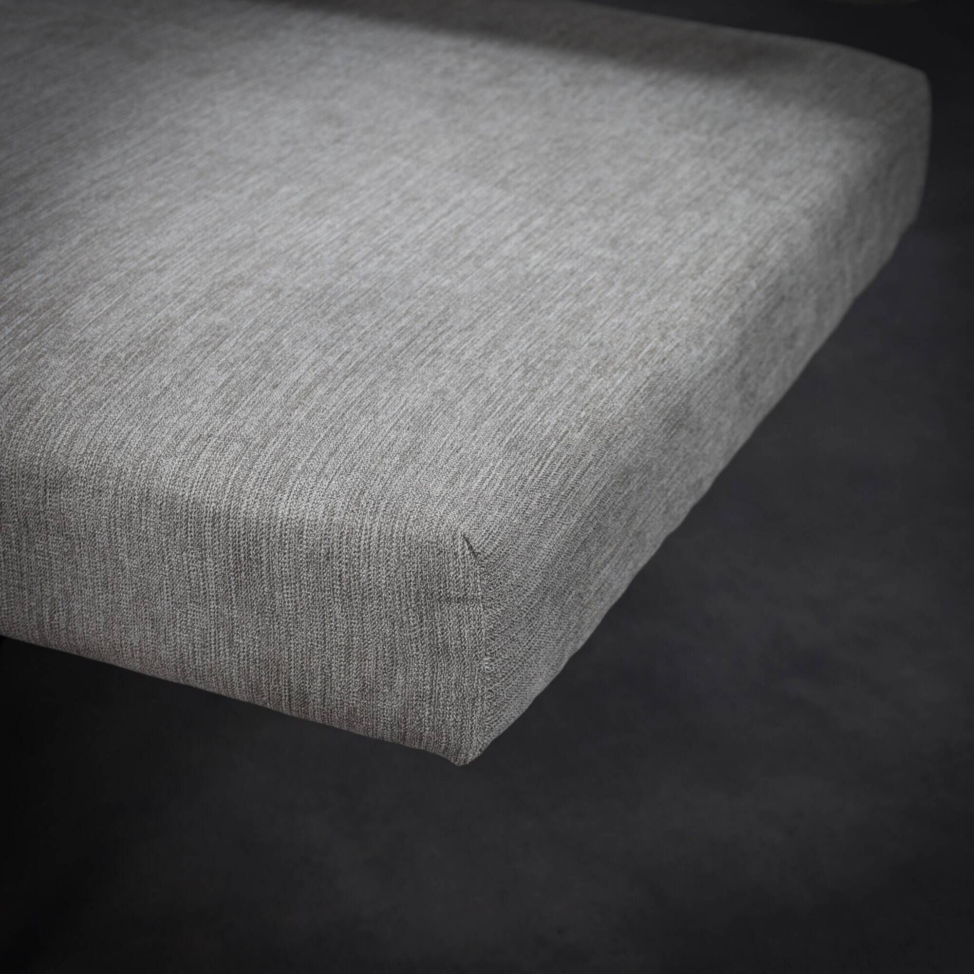Dutch minimalist sofa from the 1950s, model 540 by Gijs van der Sluis for Gispen, 1960s.