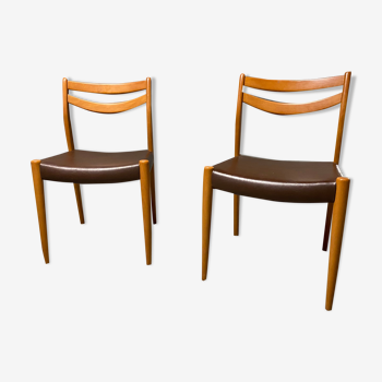 Paire de chaises scandinaves danoises en teck & simili-cuir 1960