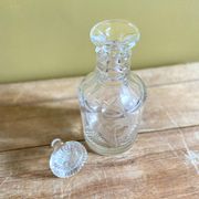 Carafe en cristal gravé et ciselée