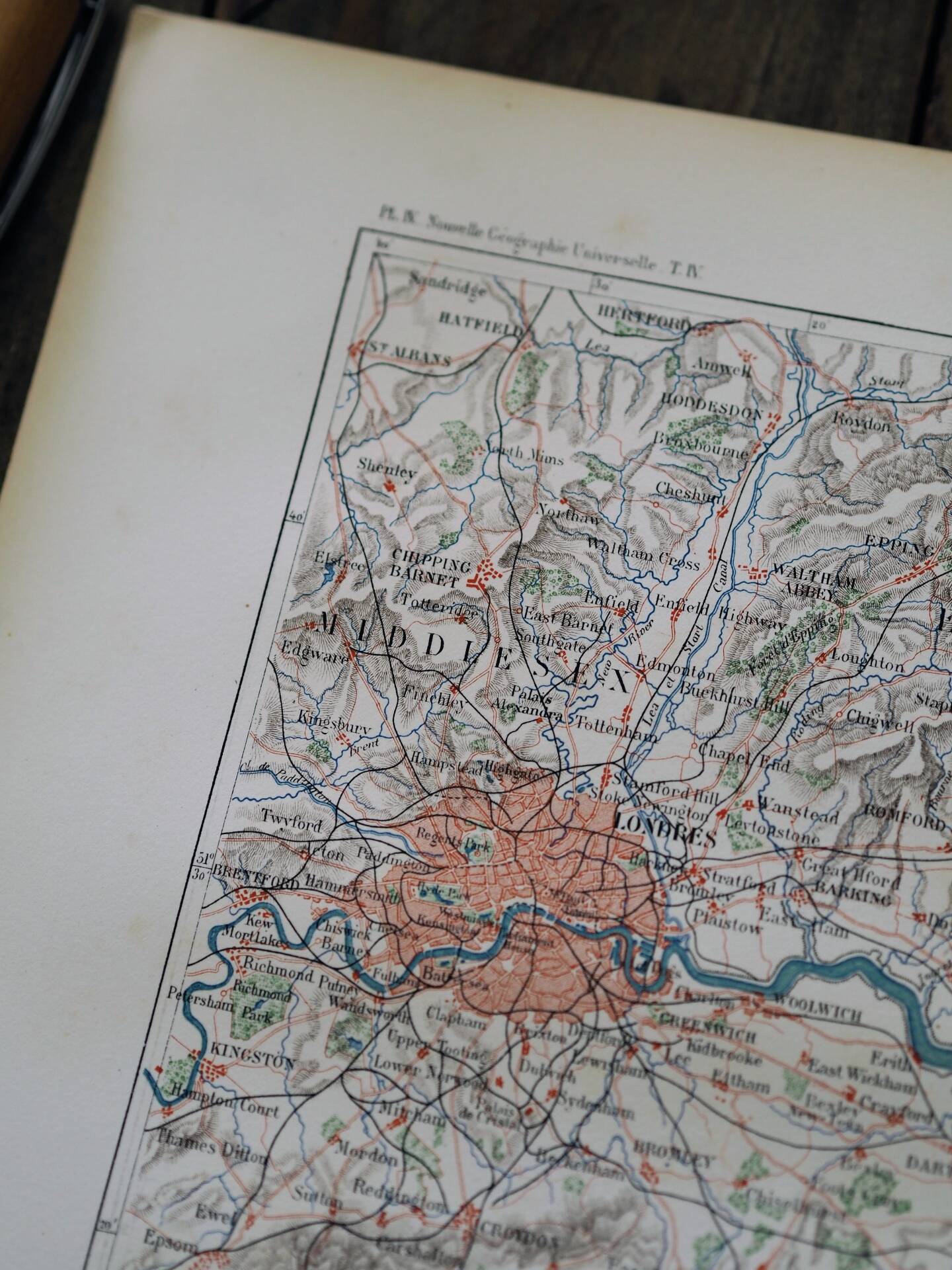 Old map of London and the Thames - 1879 | Vintage wall decoration