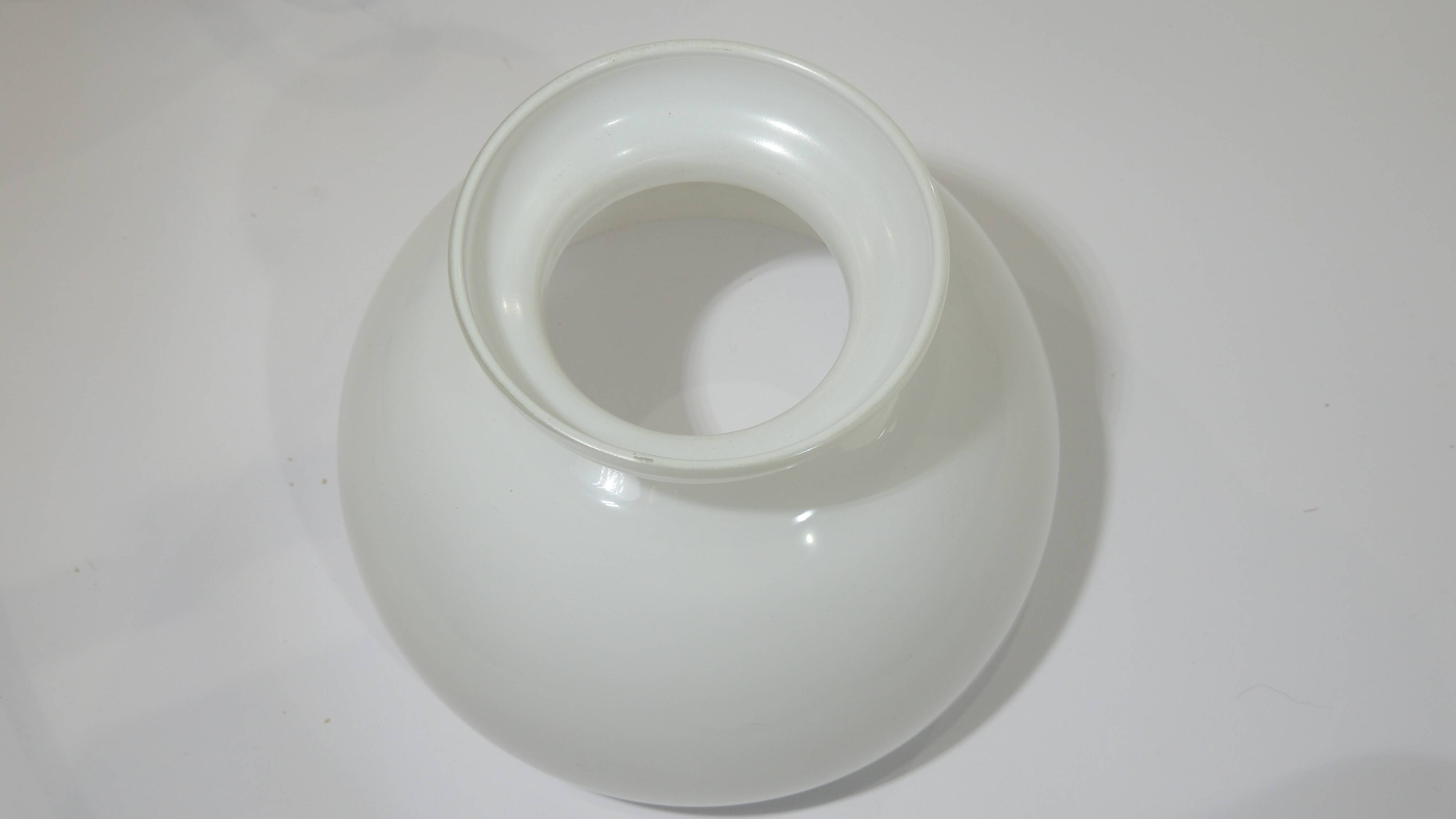 Opaline/vintage pendant light