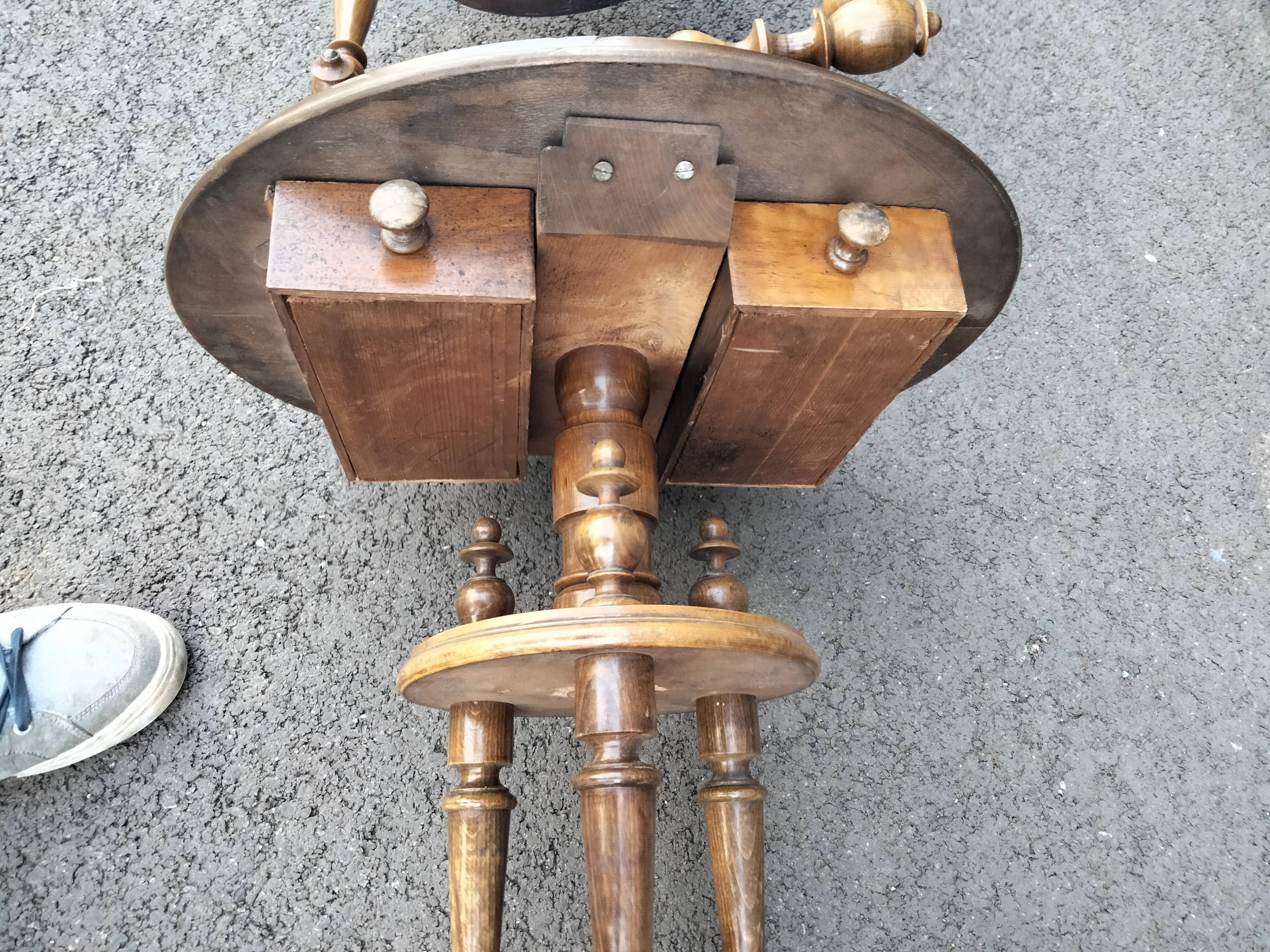 Coiffeuse ancienne meuble de barbier ancien  vintage
