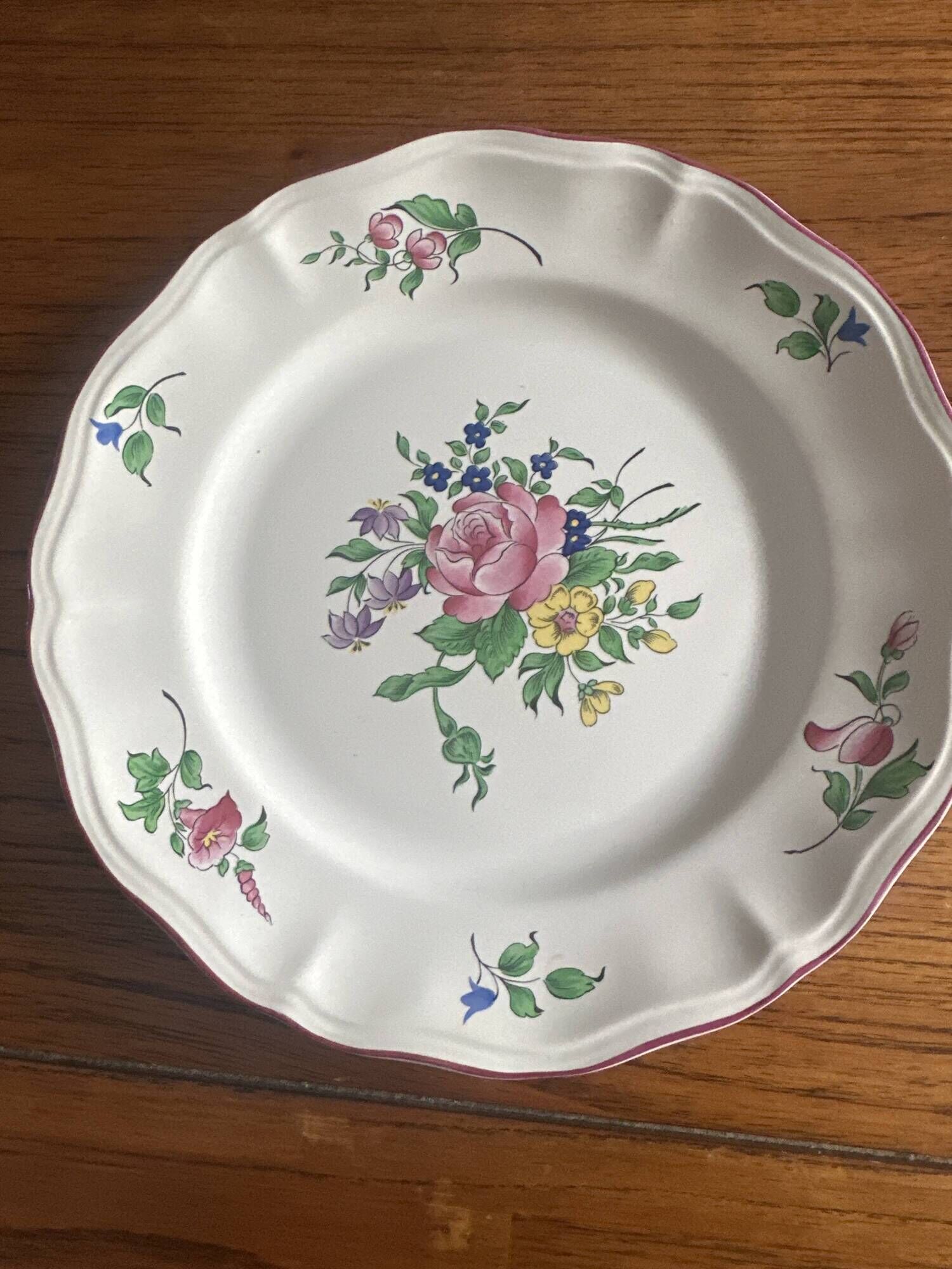 2 flat plates Lunéville earthenware