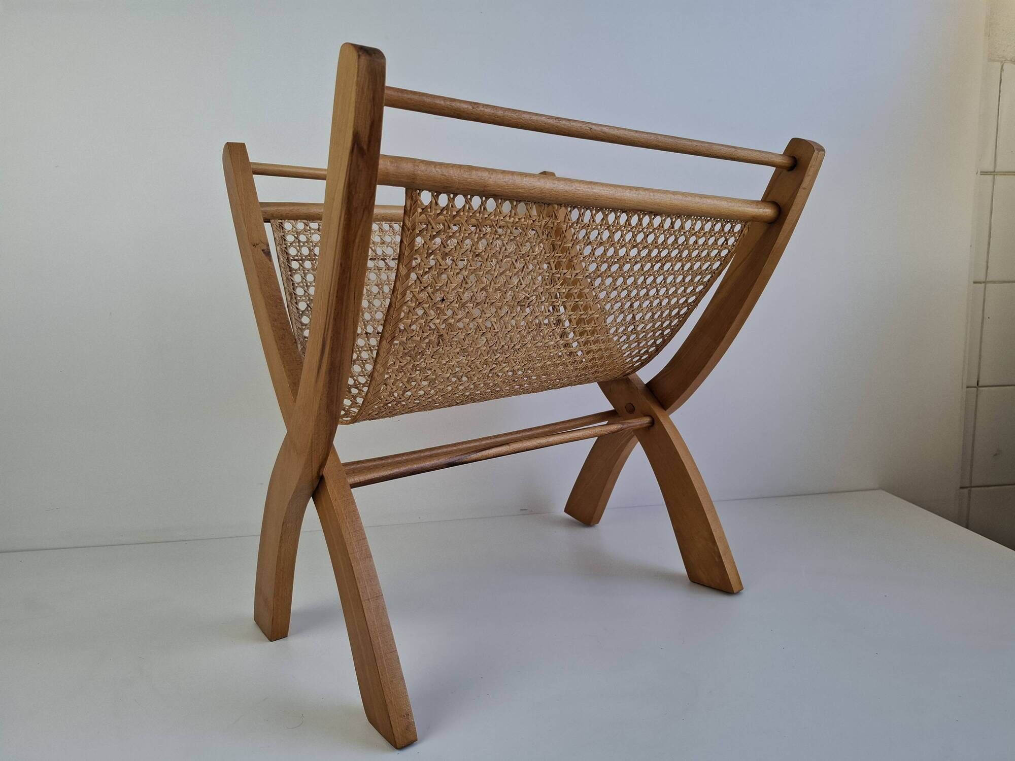 Vintage Mid-Century Wooden and Rattan Folding Magazine Rack, Czechoslovakia
