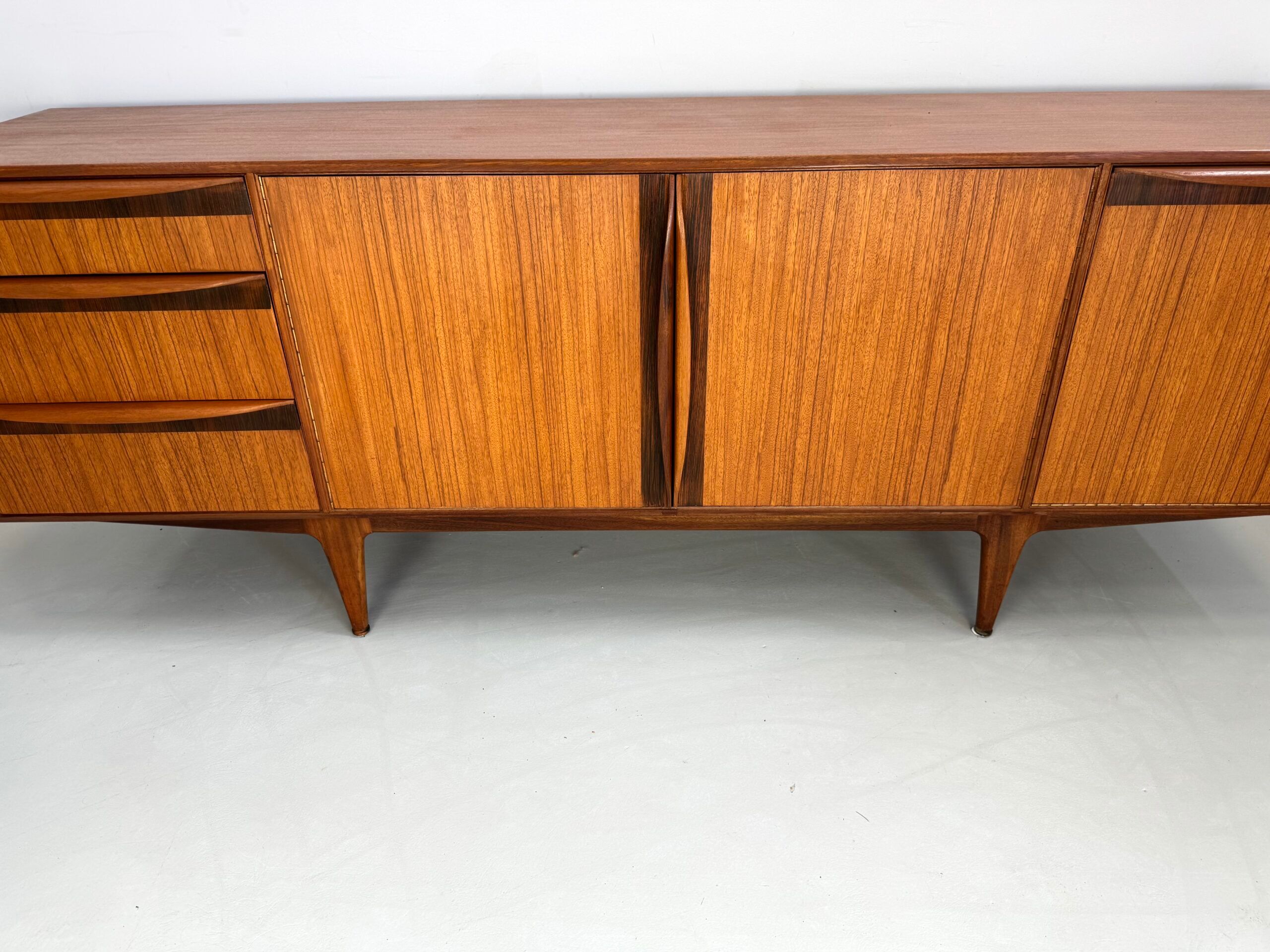 Enfilade vintage McIntosh