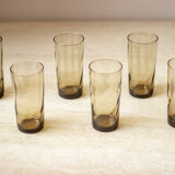 6 verres hauts striés en verre fumé