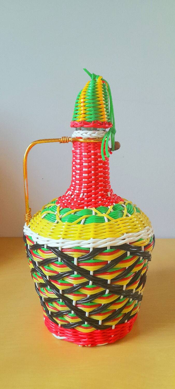 Bouteille scoubidous viresa 60s