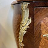 Louis XV chest of drawers in rosewood