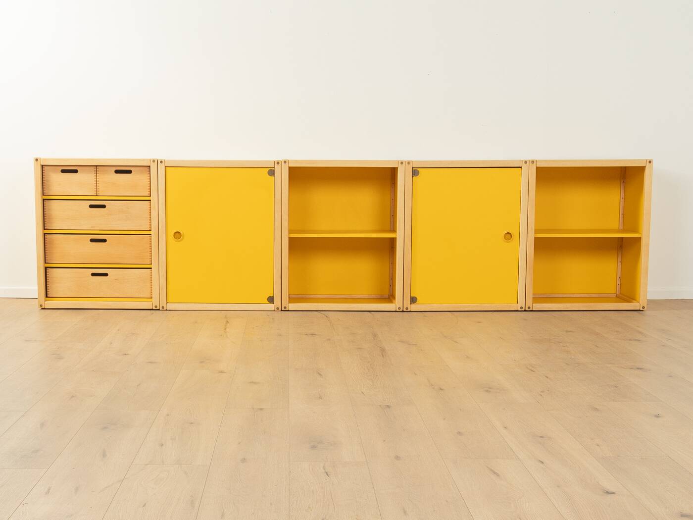 Flötotto chests of drawers