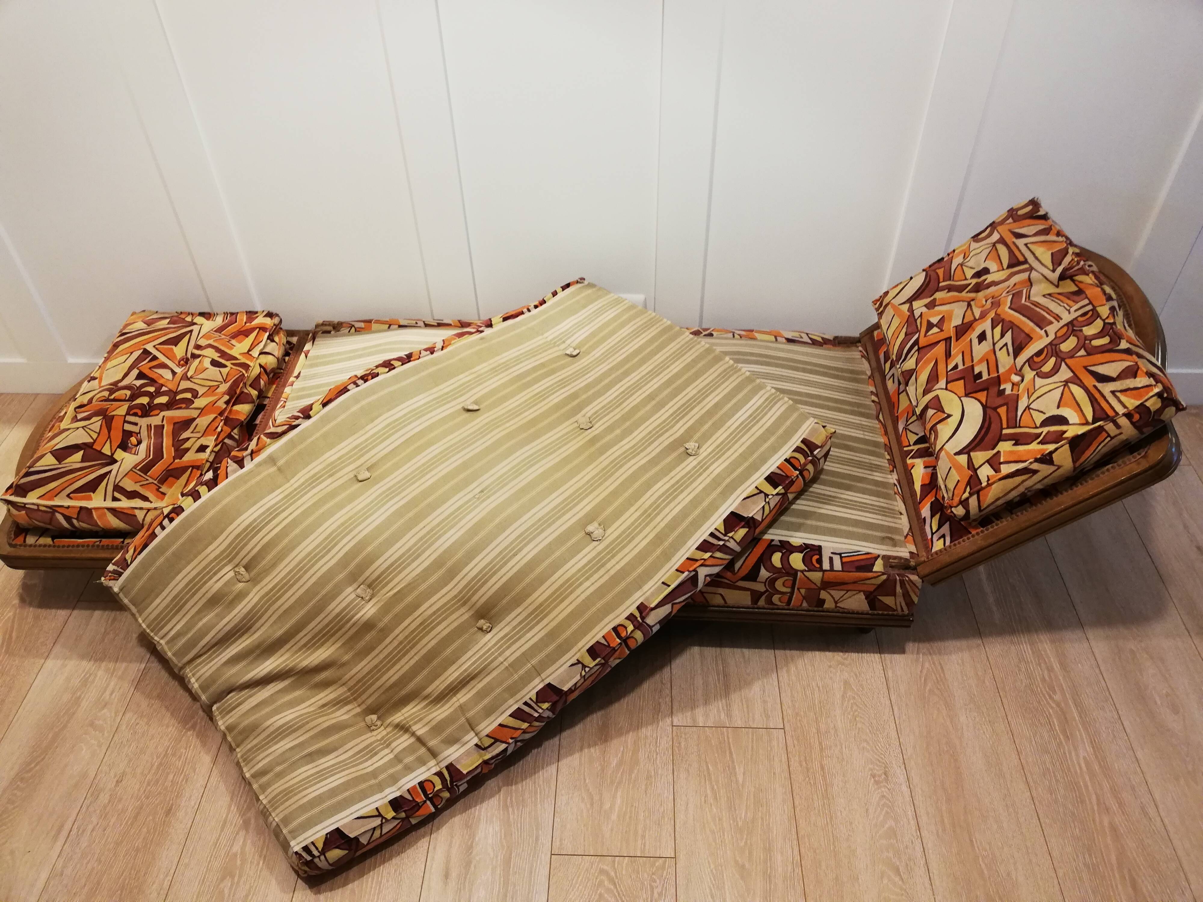 Bed or daybed bench 1920