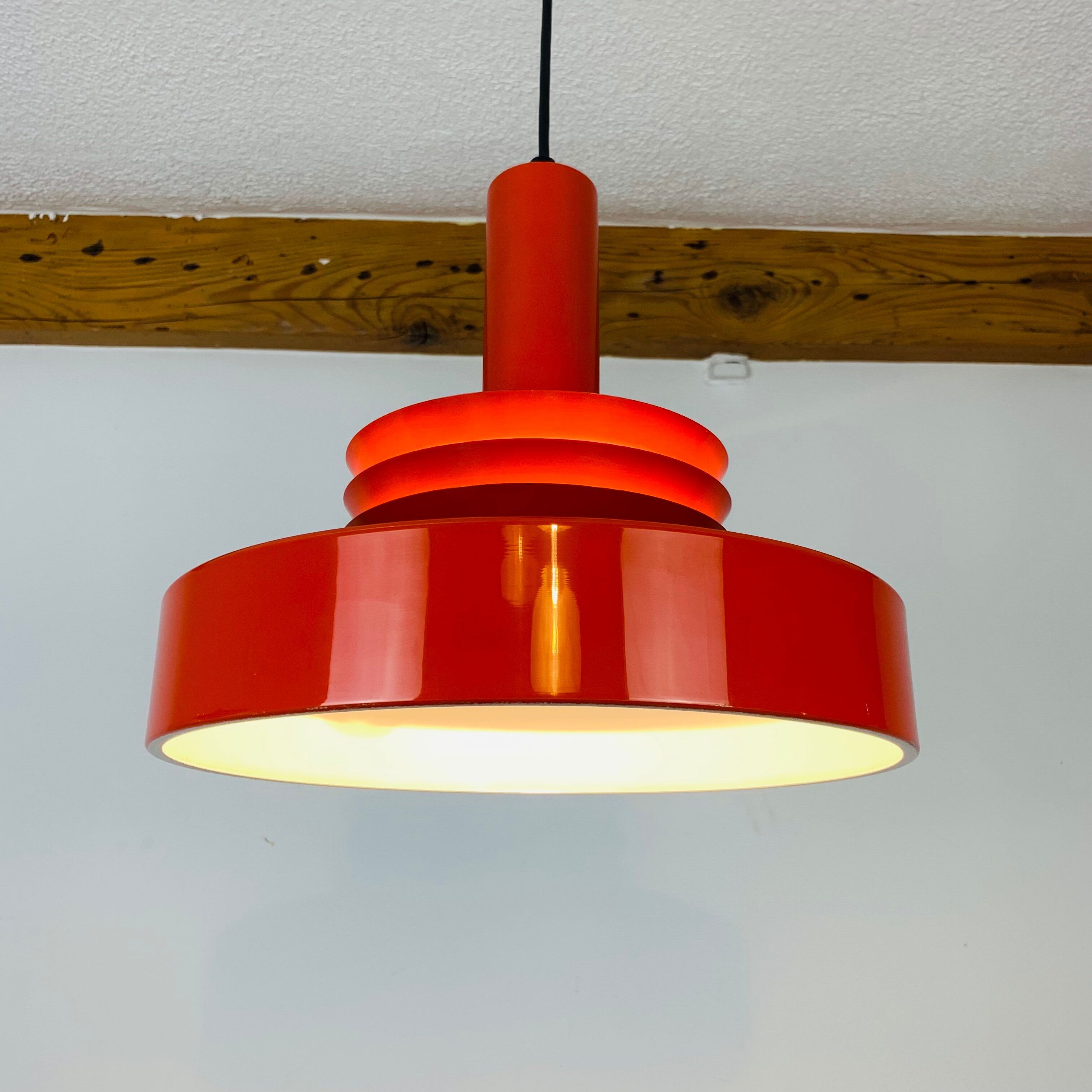 Scandinavian suspension space age Danish red