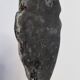 Masque en céramique raku signé, sur socle – Sculpture contemporaine, 35 cm