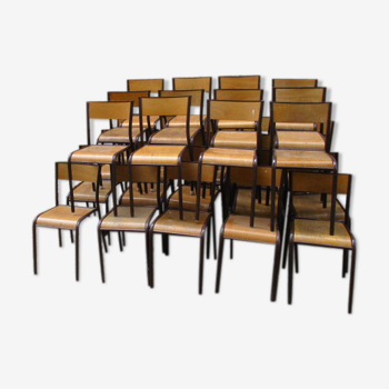 Lot de 40 chaises écoles années 60