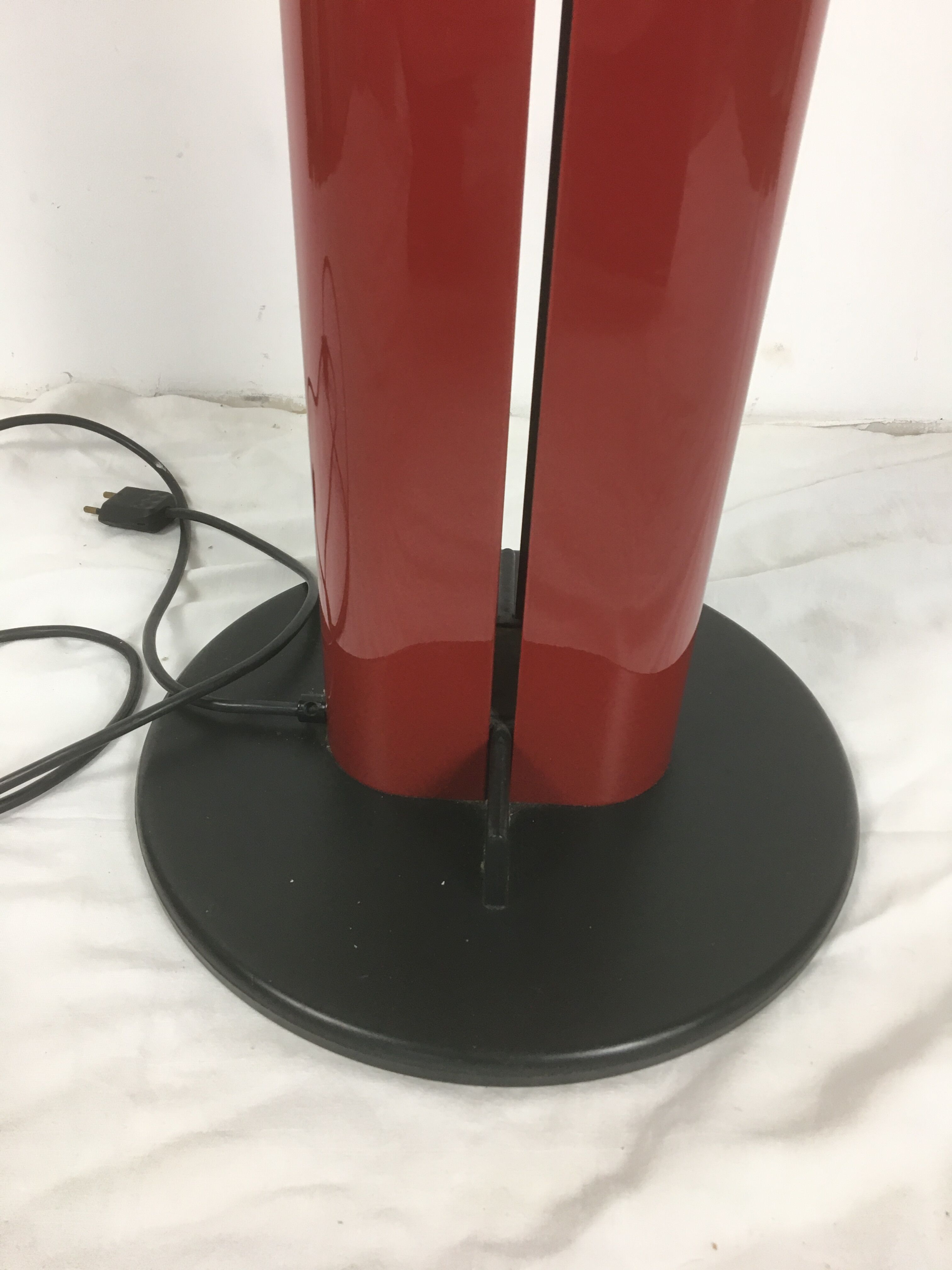 Halogen parquet lamp artemide model megaron