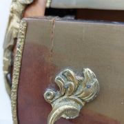 Louis XV curved chest of drawers in Martin varnished marquetry