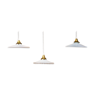 Trio suspensions opaline