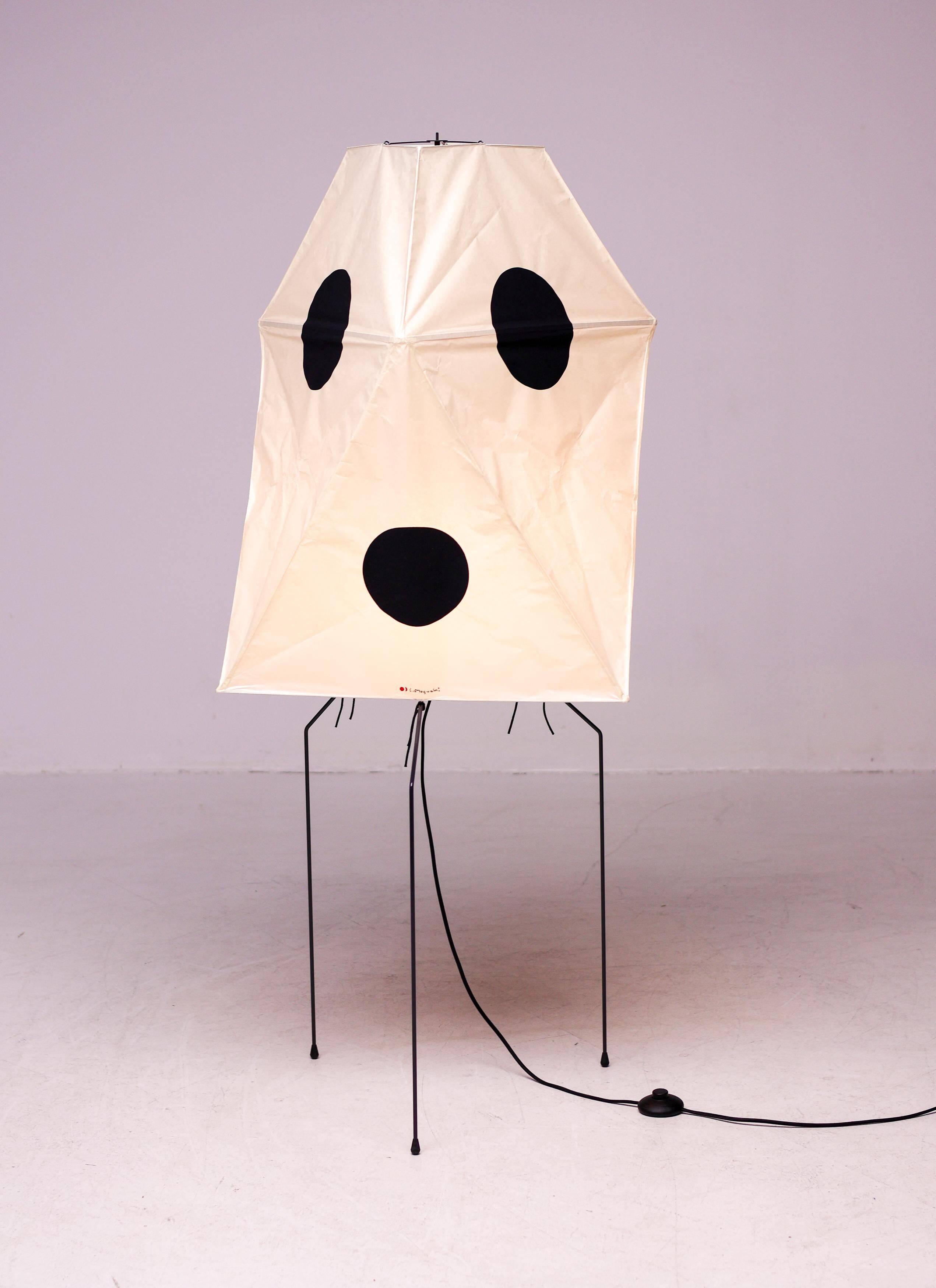Light Sculpture Isamu Noguchi Akari UF-3Q , handmade Washi paper, Japan