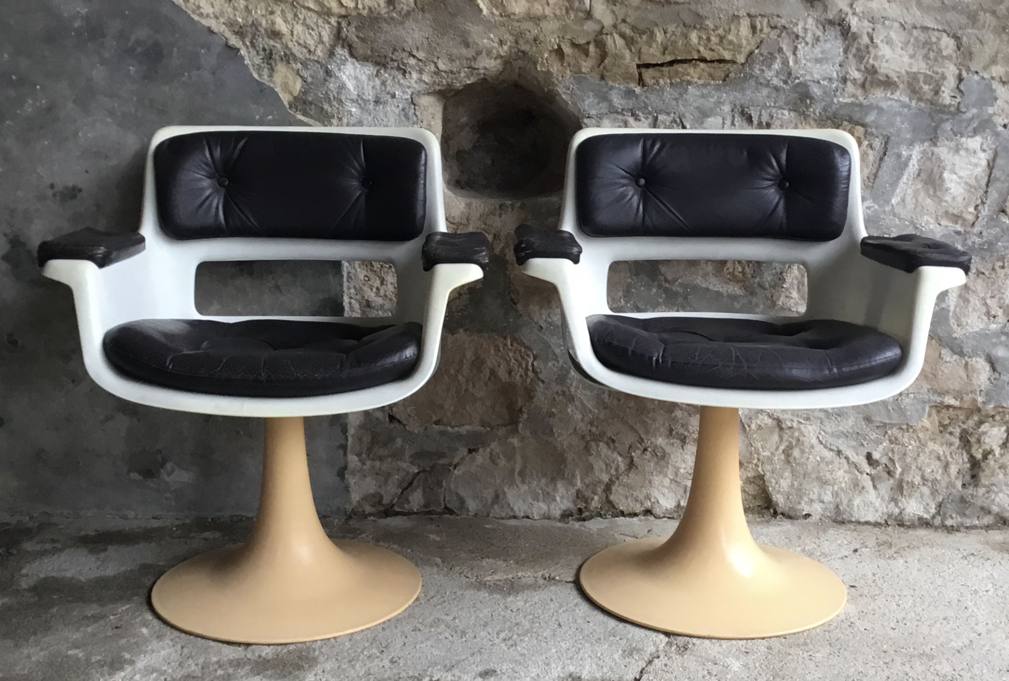 Pair of armchairs Albert Jacob tulip feet for Grosfillex - 1970