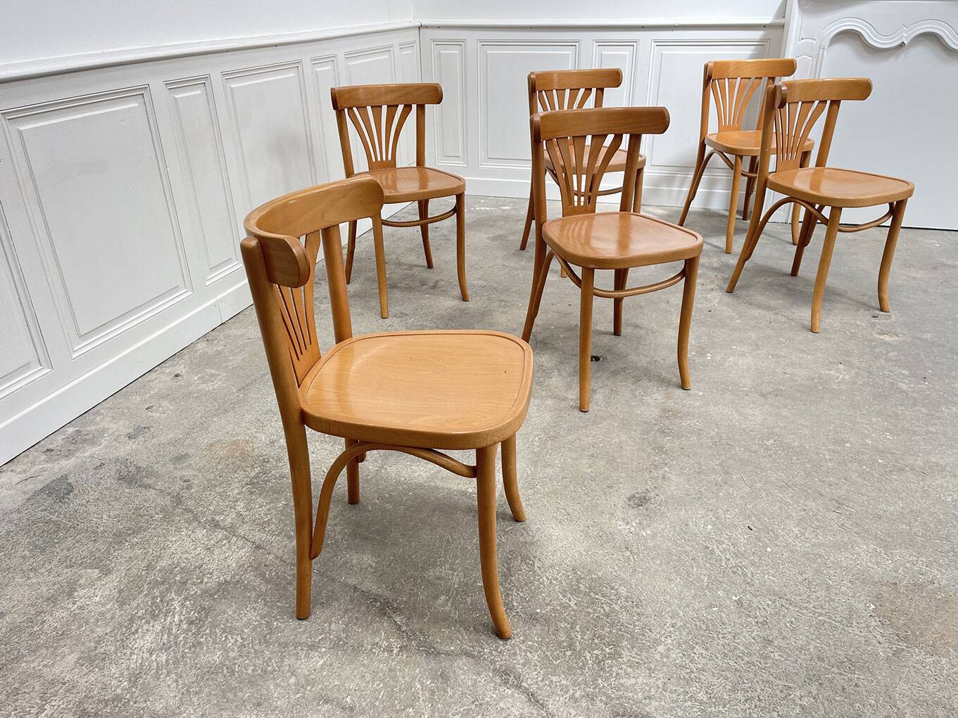 Baumann 'alouette' light bistro chairs