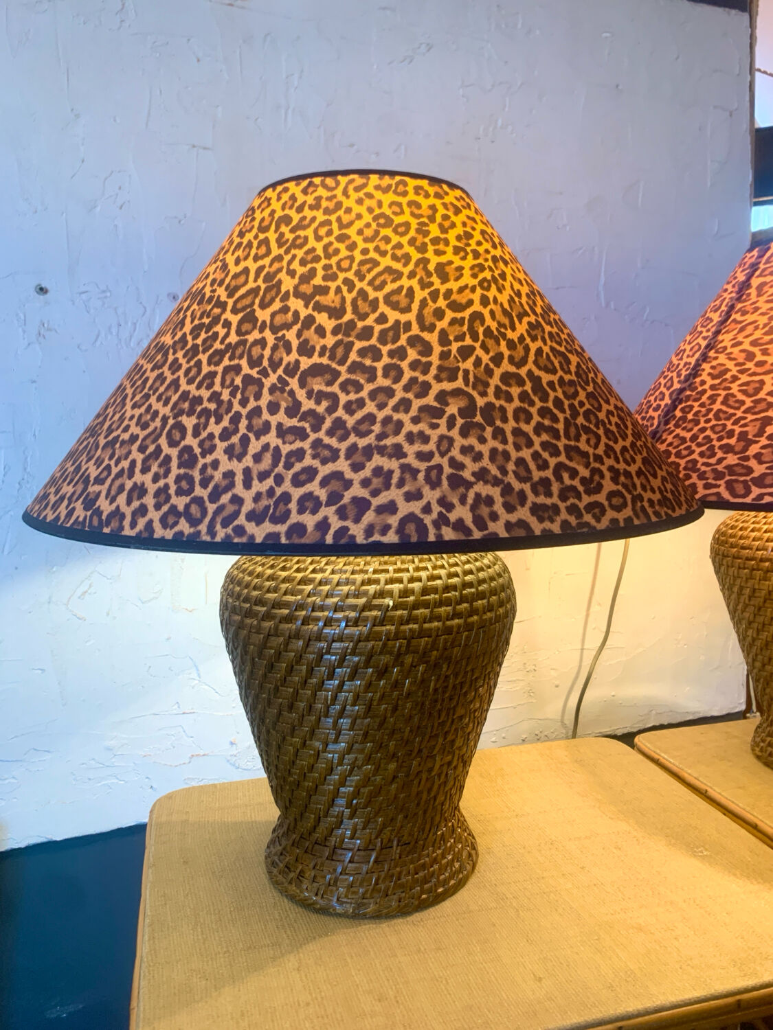 Paire de lampes osier