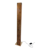 Floor lamp in gold Lucite and gold metal, Italian work, circa 1970.