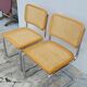 Paire de chaises Marcel Breuer modèle B32 signé Italy.