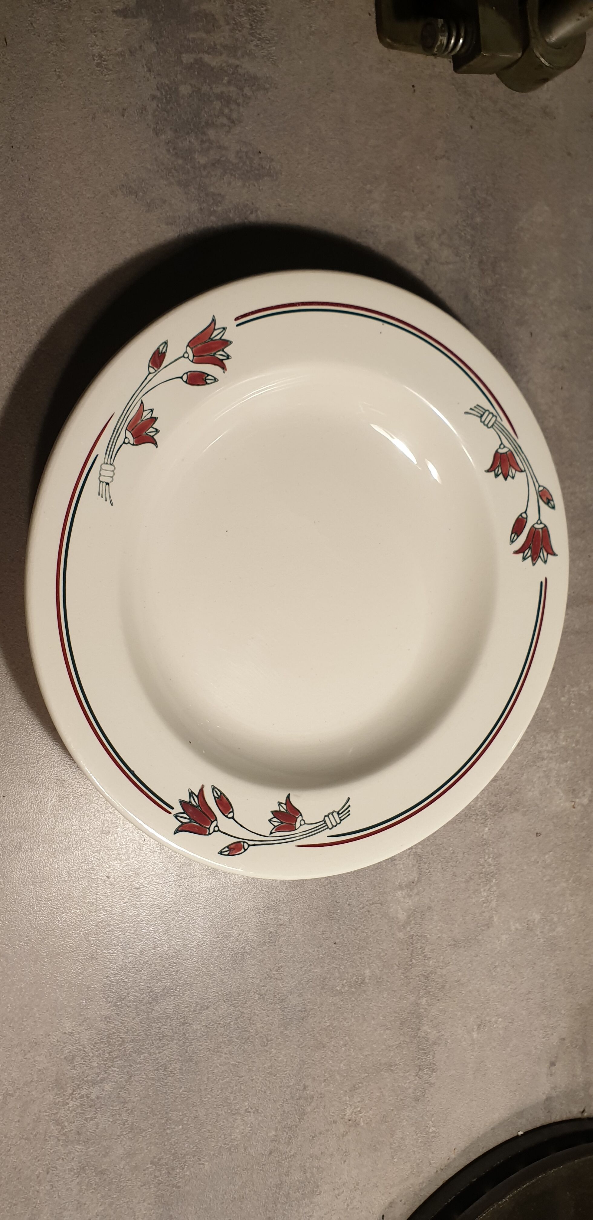 Hollow plates Salins E.charbonnier model Athos XXth