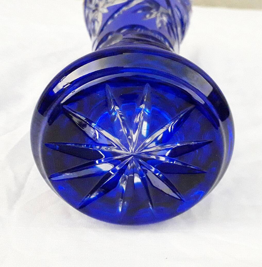 Vase bleu cristal