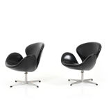 Pair of old Swan armchairs by Arne Jacobsen for Fritz Hansen 1963