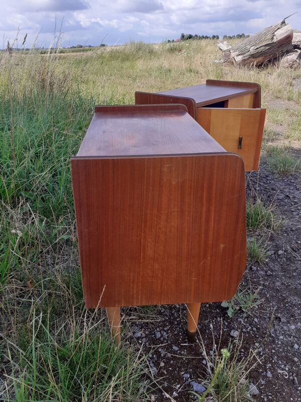 Paire de chevets vintage