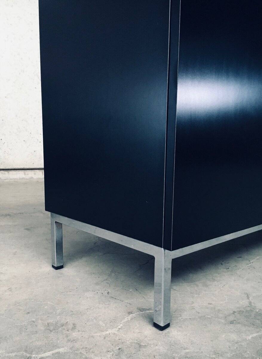 Mid-Century Modern Credenza attributed to Florence Knoll for Knoll Inc / Knoll International, 1970s