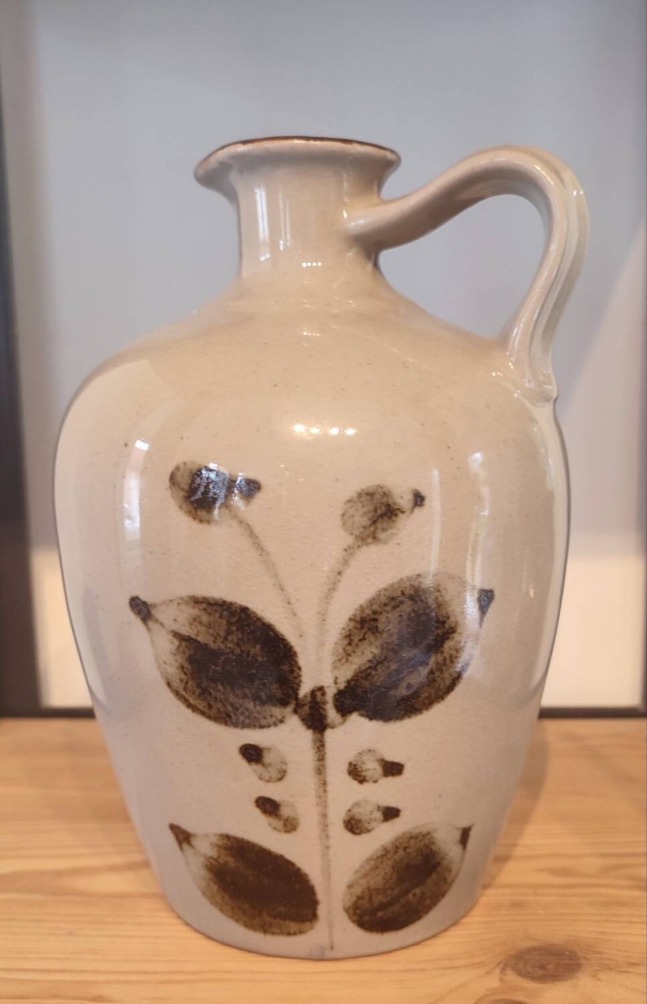 Old pitcher Sandstone from Arnon France