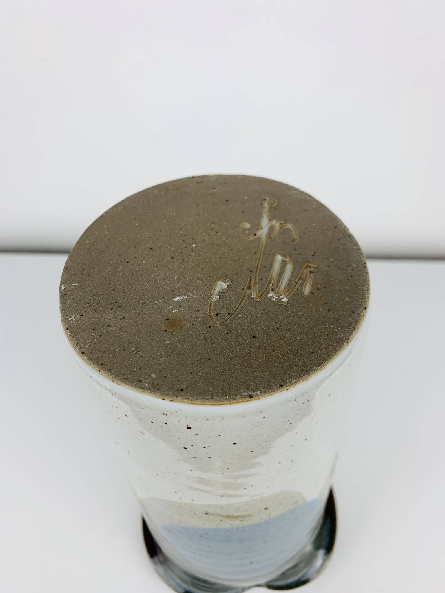 Vase rouleau en céramique par Marcel Piot