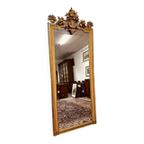 Antique English golden barock mirror mirror with large ornament
