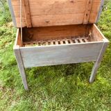 Wooden companion drainer with patina