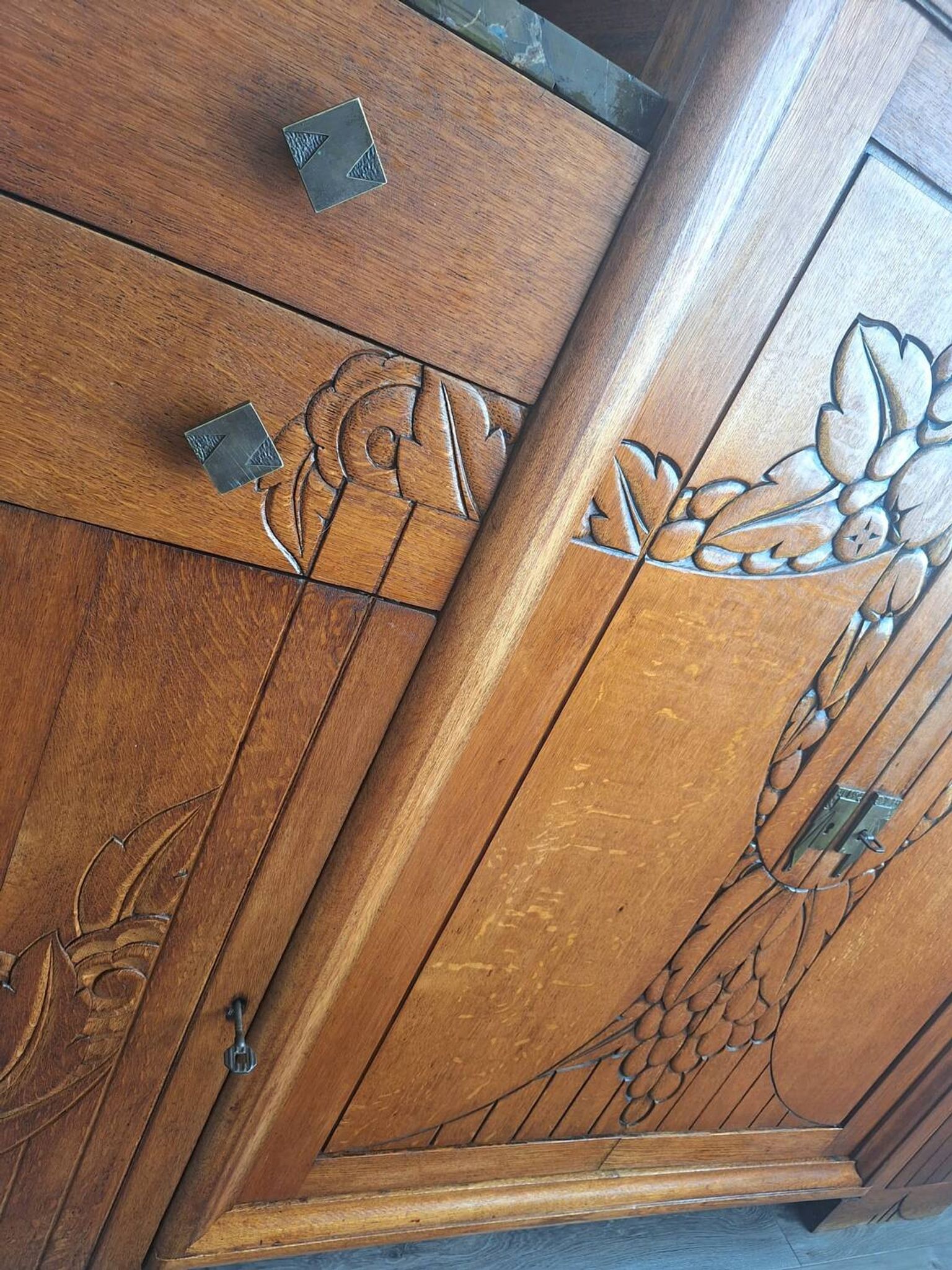 Buffet art déco plateaux marbre, meuble vaisselier ancien, vitrine