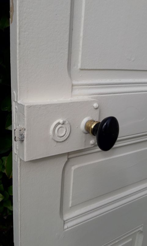 Communication door 82,3x218,1cm old molded